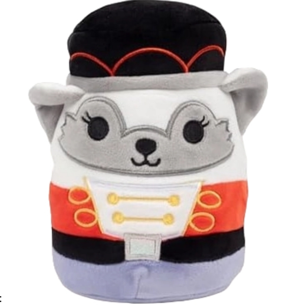 Gracelynn the Nutcracker Artic Fox 5" Squishmallow NEW WITH TAGS